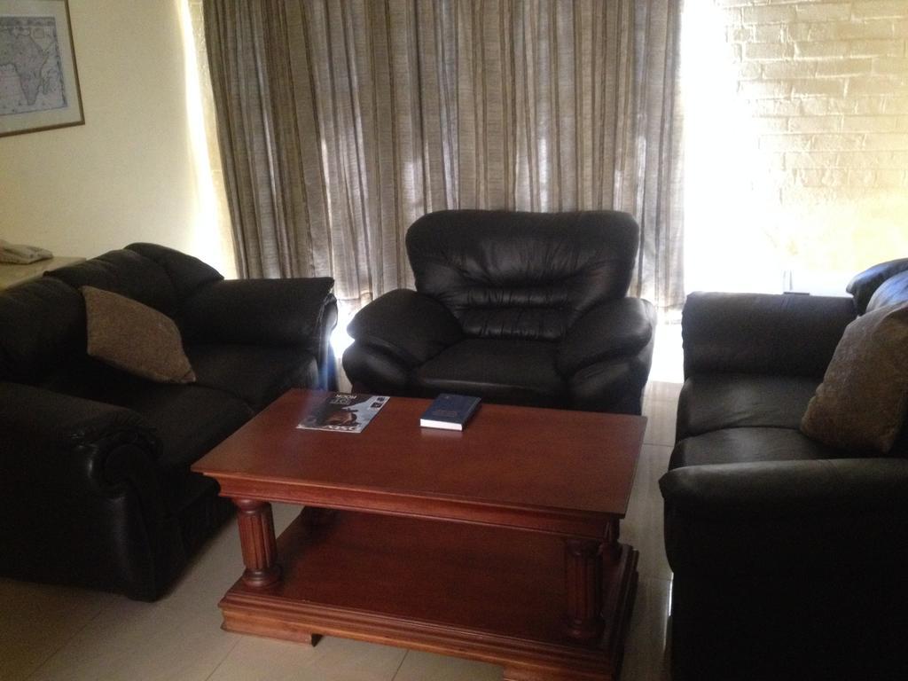 Kadoma Hotel & Conference Centre المظهر الخارجي الصورة