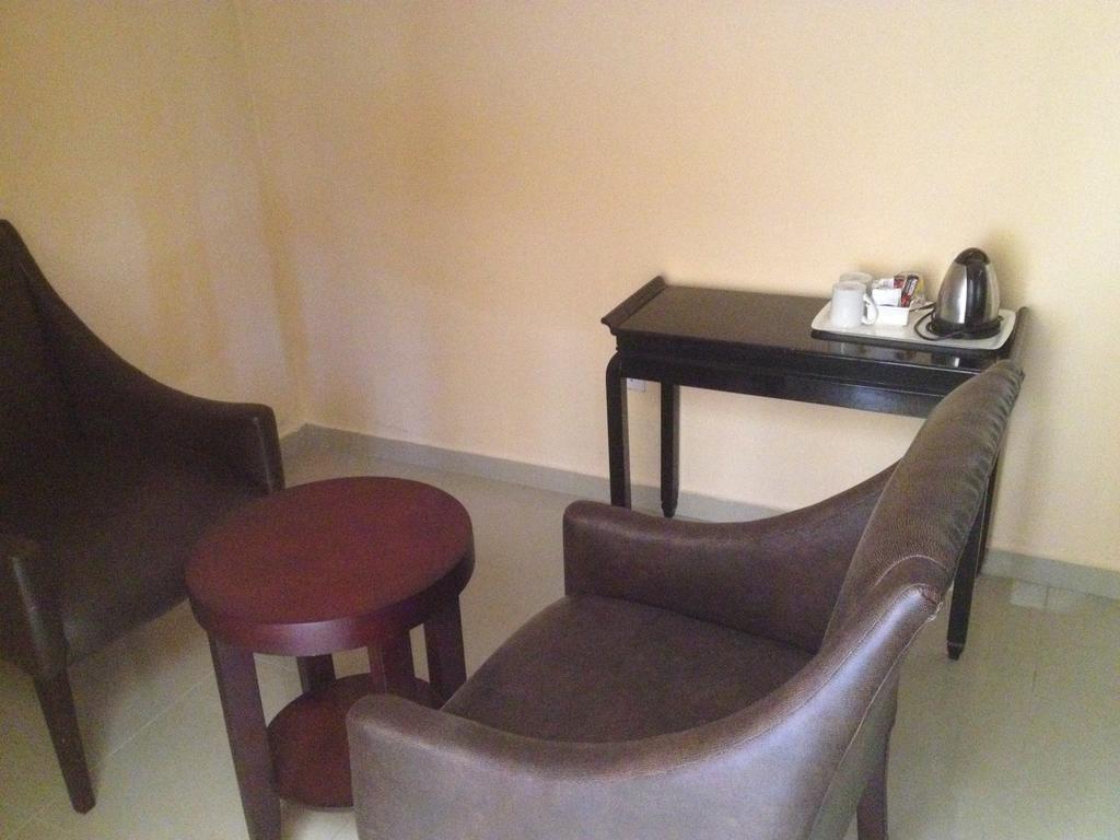 Kadoma Hotel & Conference Centre المظهر الخارجي الصورة