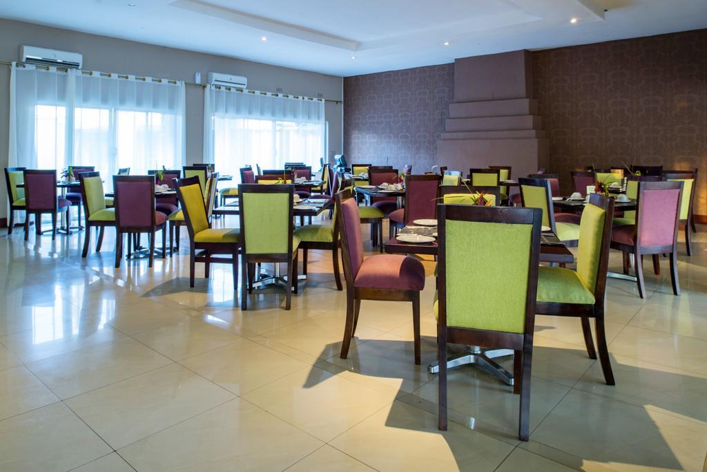 Kadoma Hotel & Conference Centre المظهر الخارجي الصورة