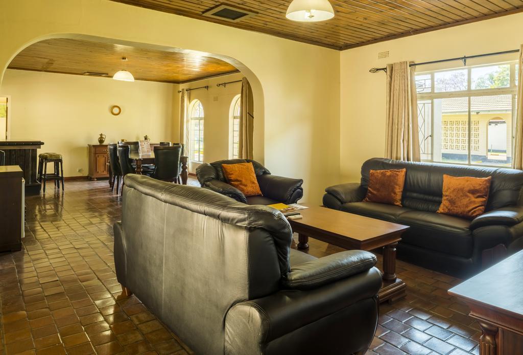 Kadoma Hotel & Conference Centre المظهر الخارجي الصورة
